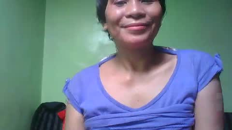 naden online show from April 30, 4:57 pm