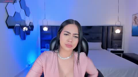 Snapshot of sabrinamontclair chatting on June 29, 9:04 pm Sabrina M online show from June 29, 9:04 pm