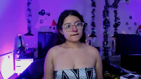 Sabrina  online show from December 5, 11:19 am