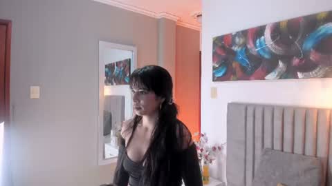 Snapshot of sabrinawarrenn chatting on July 2, 12:43 am Sabrina Warren online show from July 2, 12:43 am