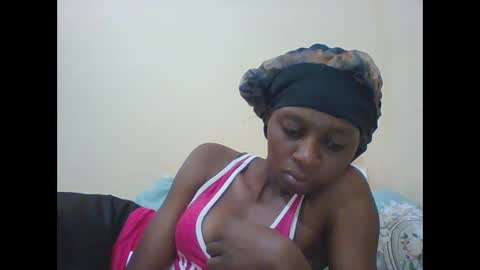 Snapshot of sabsexy5 chatting on April 21, 12:22 pm sabsexy5 online show from April 21, 12:22 pm