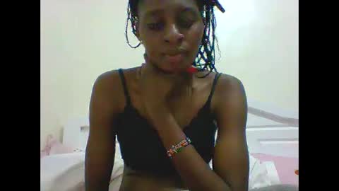 Snapshot of sabsexy5 chatting on May 30, 5:43 pm sabsexy5 online show from May 30, 5:43 pm