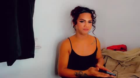 Sacha online show from December 7, 3:25 am