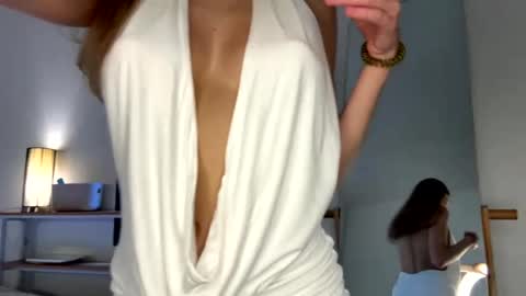 Alice online show from April 16, 6:36 am