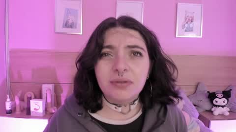 Ig  online show from February 21, 12:28 pm