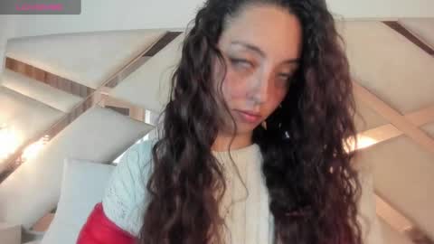 Snapshot of sadashi_moon chatting on February 19, 12:46 am online show from February 19, 12:46 am