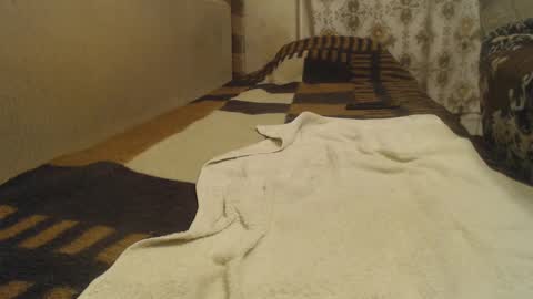 Snapshot of sadmermaid77 chatting on February 5, 3:20 pm sadmermaid77 online show from February 5, 3:20 pm