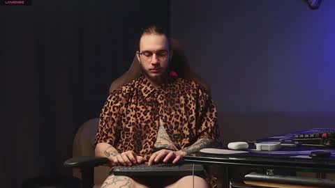 Adam online show from January 15, 4:57 am