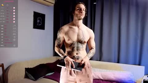 Adam online show from November 19, 8:03 am