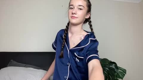 Snapshot of sageexx chatting on March 19, 12:58 am urs xxx content in my bio online show from March 19, 12:58 am