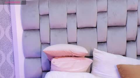 Cattleya online show from December 16, 12:27 pm