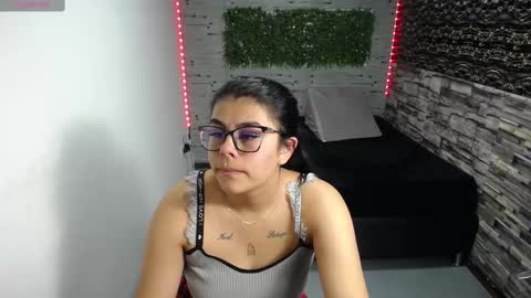 Snapshot of sago_dupont chatting on September 17, 7:37 pm sago_dupont online show from September 17, 7:37 pm