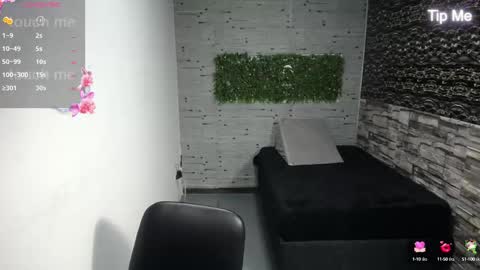 Snapshot of sago_dupont chatting on September 19, 7:47 pm sago_dupont online show from September 19, 7:47 pm