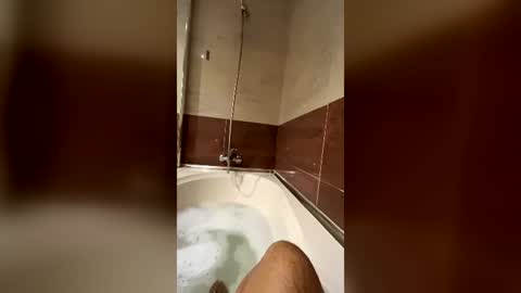 Snapshot of sagres19 chatting on July 28, 12:23 pm sagres19 online show from July 28, 12:23 pm