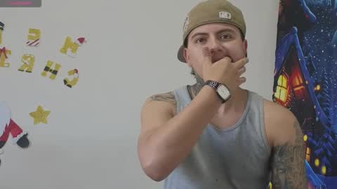 Sahara y Thiago online show from December 14, 11:48 am