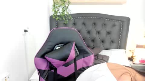 sahara reid online show from April 13, 6:19 am