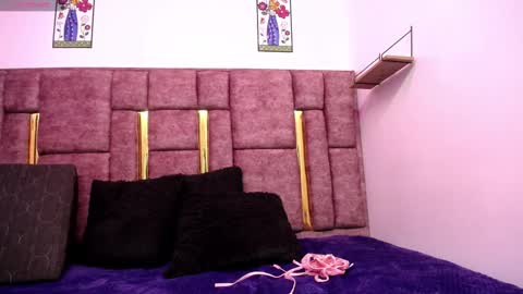 sara online show from January 6, 3:54 am