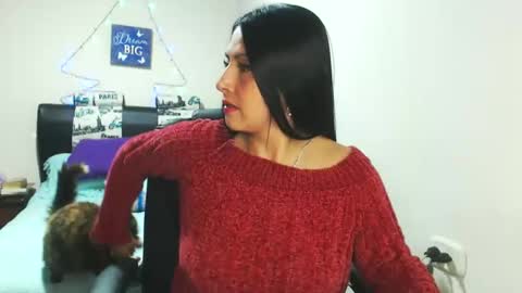 Snapshot of sahotlove1 chatting on December 31, 2:08 am Karina online show from December 31, 2:08 am