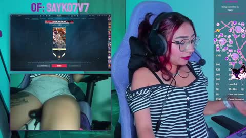 Snapshot of saiko7w7 chatting on February 8, 2:26 am OF 15 off - online show from February 8, 2:26 am