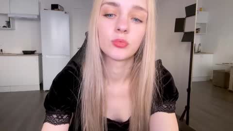 Sofia online show from February 5, 1:11 pm