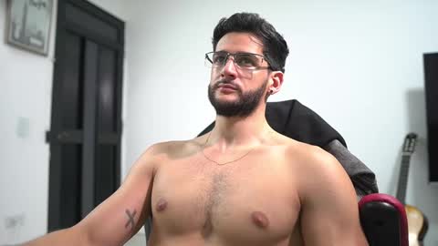 saimon  online show from November 17, 2:50 am