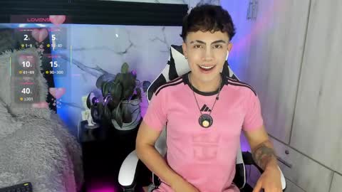 Juan online show from April 4, 5:32 pm