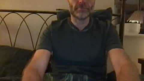 Snapshot of saint009 chatting on December 7, 9:55 pm saint009 online show from December 7, 9:55 pm