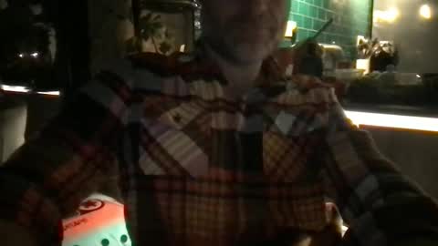 Snapshot of saint009 chatting on November 16, 11:21 pm saint009 online show from November 16, 11:21 pm