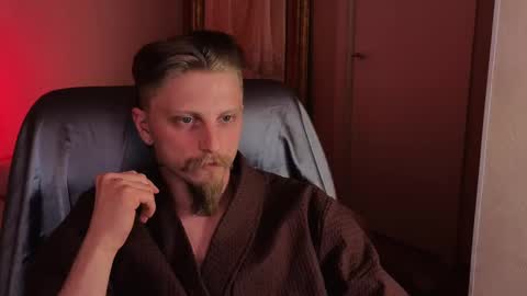 saint__vicious online show from March 12, 8:31 pm