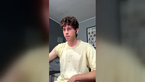 Snapshot of saint_nott chatting on April 20, 6:38 am saint_nott online show from April 20, 6:38 am