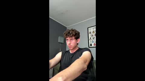 Snapshot of saint_nott chatting on April 22, 5:25 pm saint_nott online show from April 22, 5:25 pm