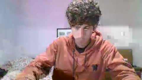 Snapshot of saint_nott chatting on April 27, 5:55 pm saint_nott online show from April 27, 5:55 pm