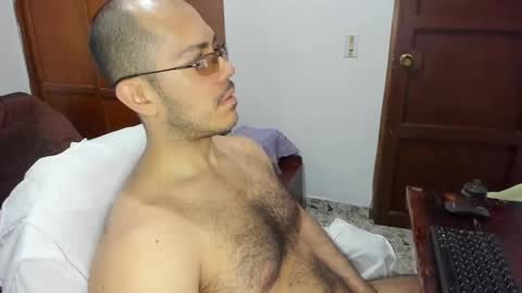 saintedy01 online show from March 3, 12:48 pm