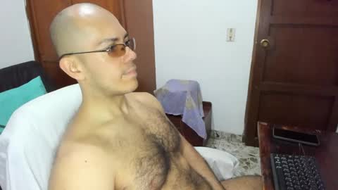 Snapshot of saintedy01 chatting on March 31, 1:00 pm saintedy01 online show from March 31, 1:00 pm