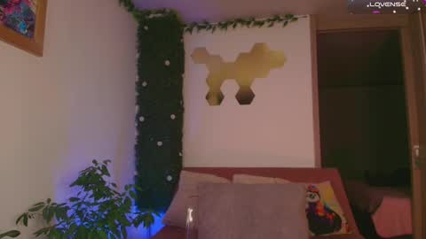 sairy_ online show from March 2, 12:46 am