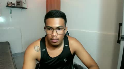 Taylor online show from March 24, 3:17 pm