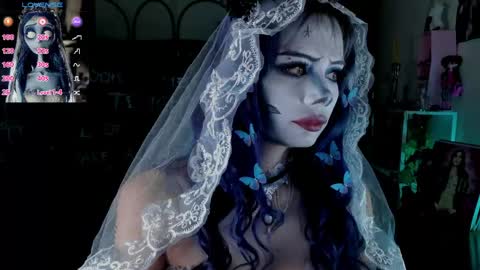    online show from March 1, 9:33 am