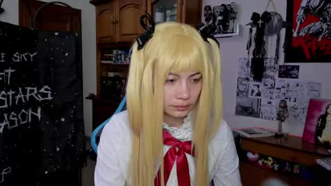    online show from May 25, 8:31 am