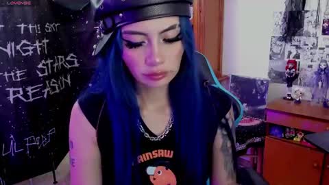    online show from July 20, 11:40 pm