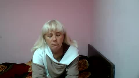 Snapshot of sakura_blonde chatting on September 28, 9:53 pm sakura_blonde online show from September 28, 9:53 pm