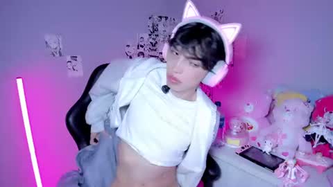 Snapshot of sakura_kitty_ chatting on July 30, 5:28 am Kitty online show from July 30, 5:28 am