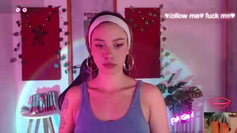 Sakura online show from November 20, 4:56 am