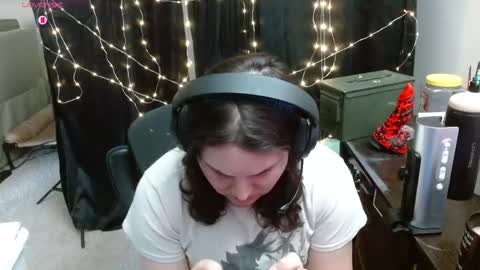 salacious_bunny online show from April 11, 7:51 pm