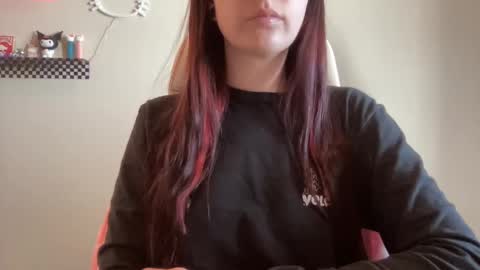 Salem online show from February 4, 10:04 pm