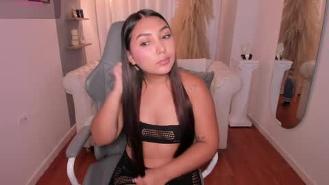 Snapshot of sallomex chatting on April 8, 6:52 pm sallomex online show from April 8, 6:52 pm