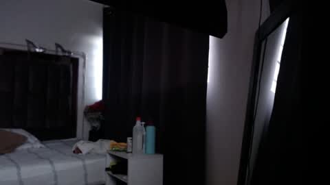 Snapshot of salmma_milf chatting on April 10, 11:15 am Salmma online show from April 10, 11:15 am