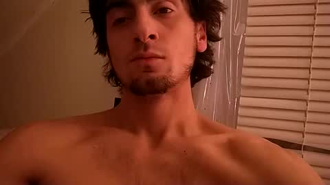 Snapshot of salmonman1305 chatting on January 8, 1:32 am salmonman1305 online show from January 8, 1:32 am