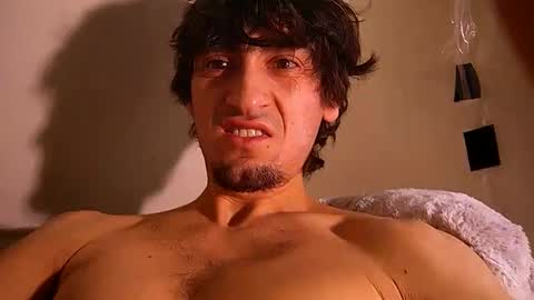 Snapshot of salmonman1305 chatting on January 18, 7:15 pm salmonman1305 online show from January 18, 7:15 pm