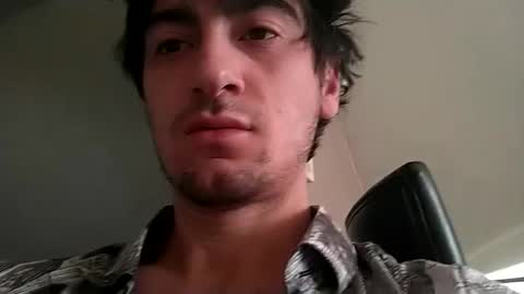 Snapshot of salmonman1305 chatting on February 1, 1:42 pm salmonman1305 online show from February 1, 1:42 pm