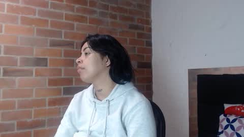   online show from December 5, 4:58 pm